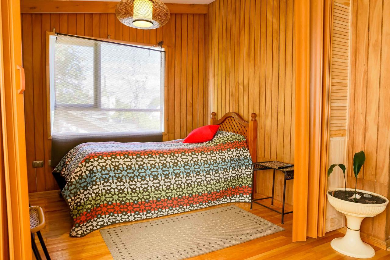 Hostal Y Cabanas Ainil 蓬塔阿雷纳斯 外观 照片
